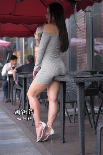 豪门童养媳唐暖央六月女王