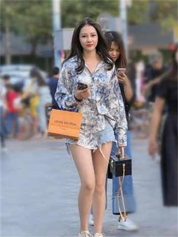 成版人快手app叫什么