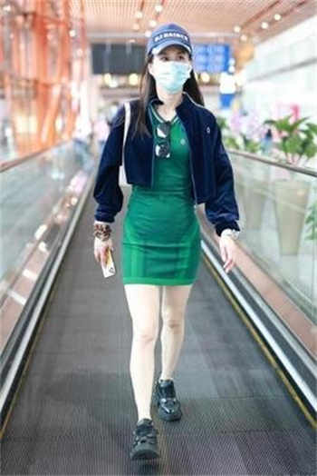 门卫 女研究生
