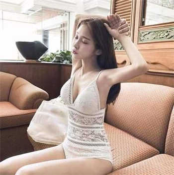 主角穿越只为胡一菲