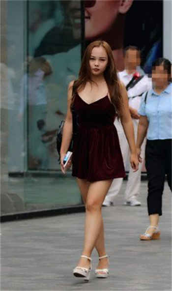 舞蹈老师的秘密美静