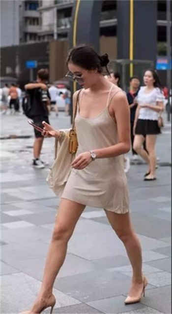 家教老师下拉式无删