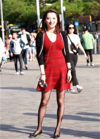 被妻子阉了的绿帽奴