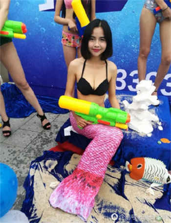 极品俏师娘的花蕊