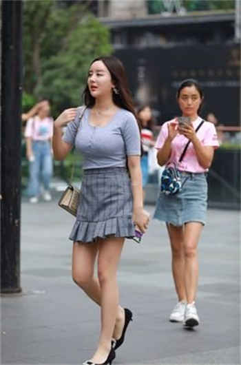 卧龙影视历史版本下载