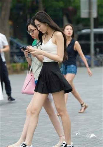 疫情母亲让我发泄鹿子言