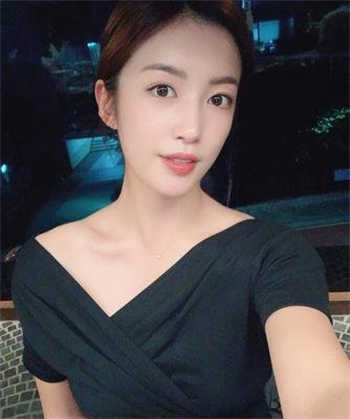 绿帽子风云俱乐部未删减版
