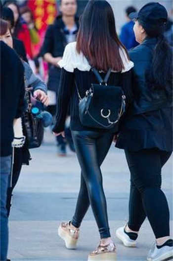 spank实践打哭小贝