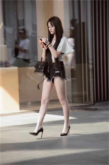 能免费男女打扑克的游戏