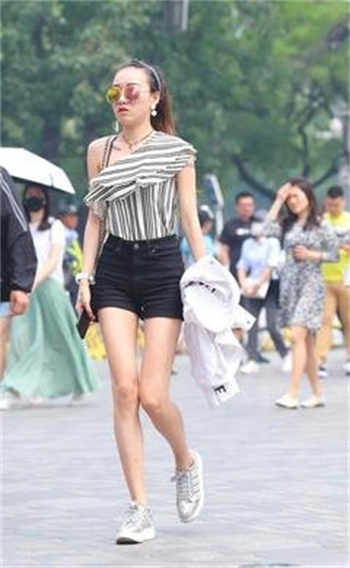 狂宠枭妃 第一驭兽师