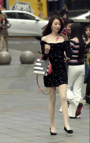 男主角养女鬼的小说