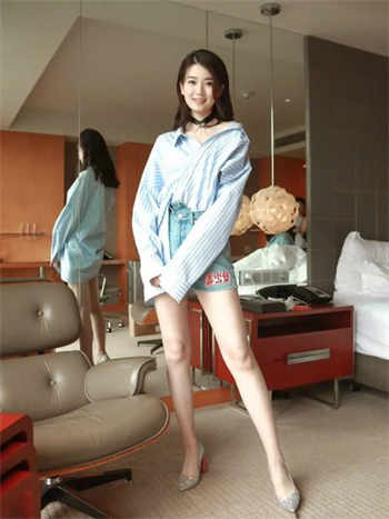 辣妞范儿吻戏