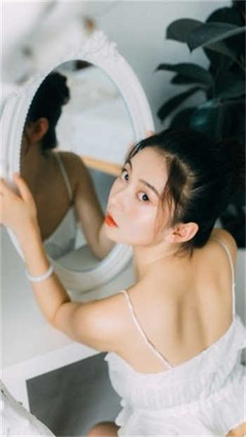 喵播八月未央直播回放